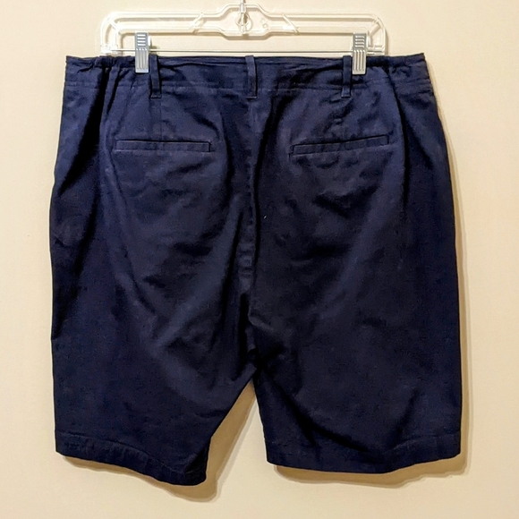 Talbots Twill Shorts EUC - Picture 3 of 4